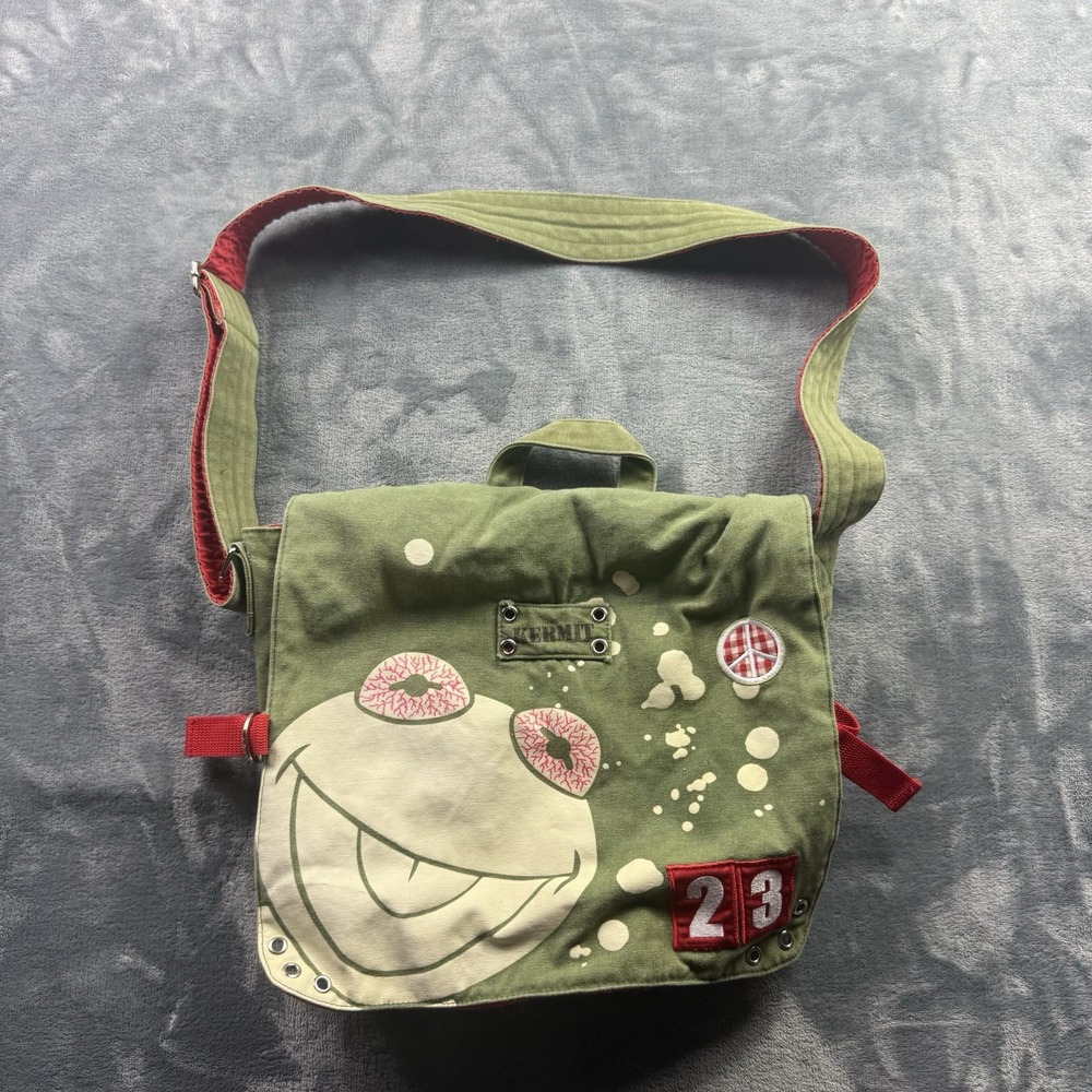 2006 FAB Starpoint Muppets Kermit Frog Peace Messenger Bag Green Y2K